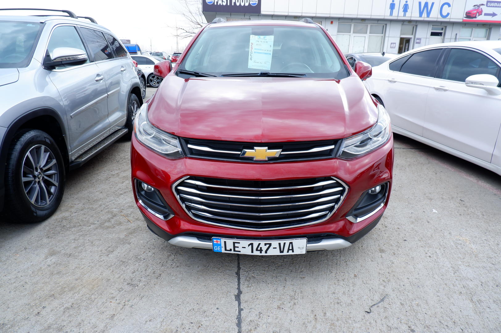 Chevrolet Trax 2022 — photo 2