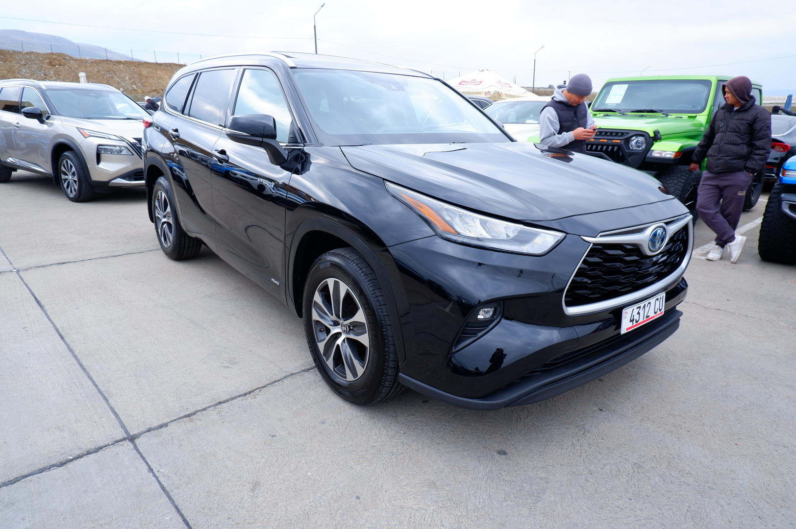 Toyota Highlander 2020 — photo 2