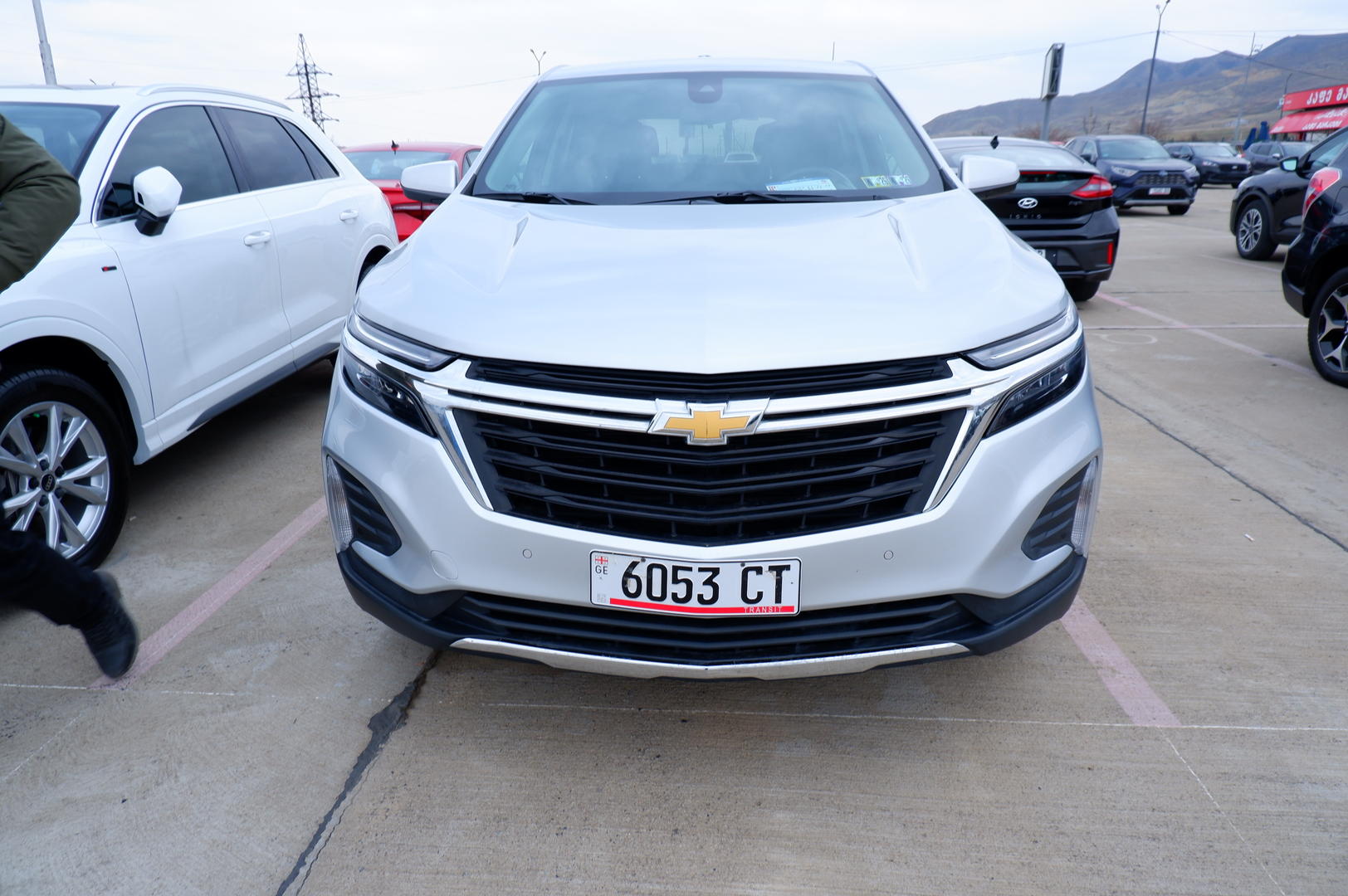 Chevrolet Equinox 2022 — photo 2