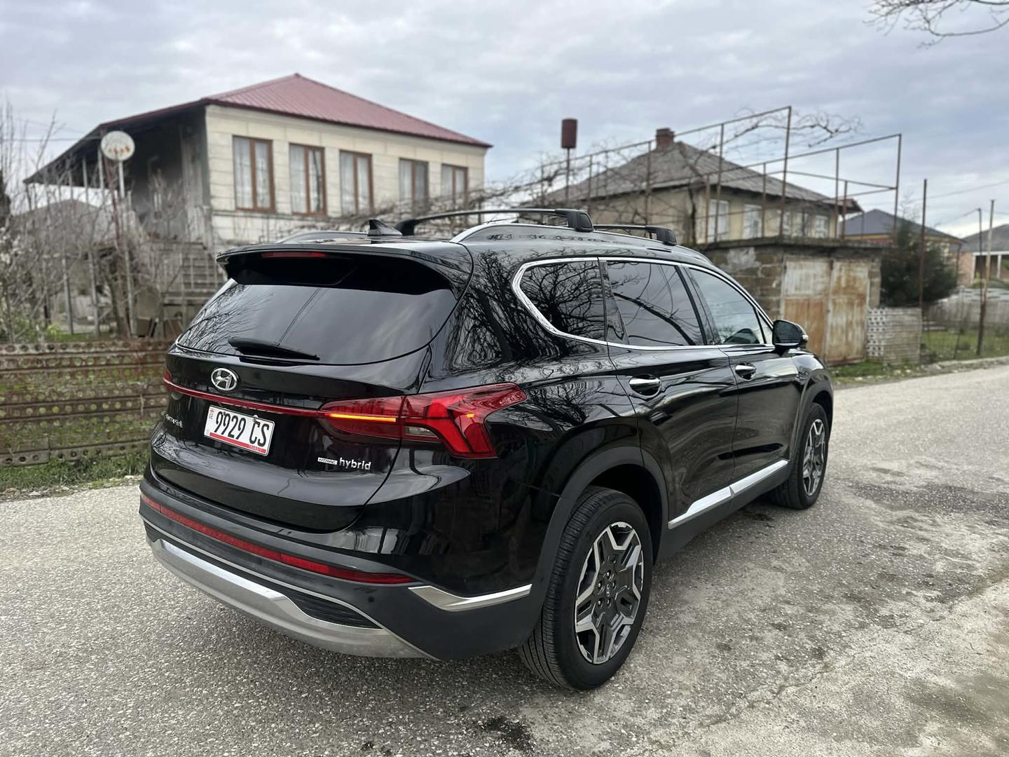 Hyundai Santa Fe 2021 — photo 2