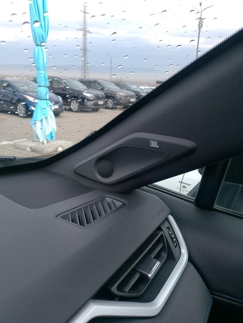 Toyota RAV 4 2020 — photo 2