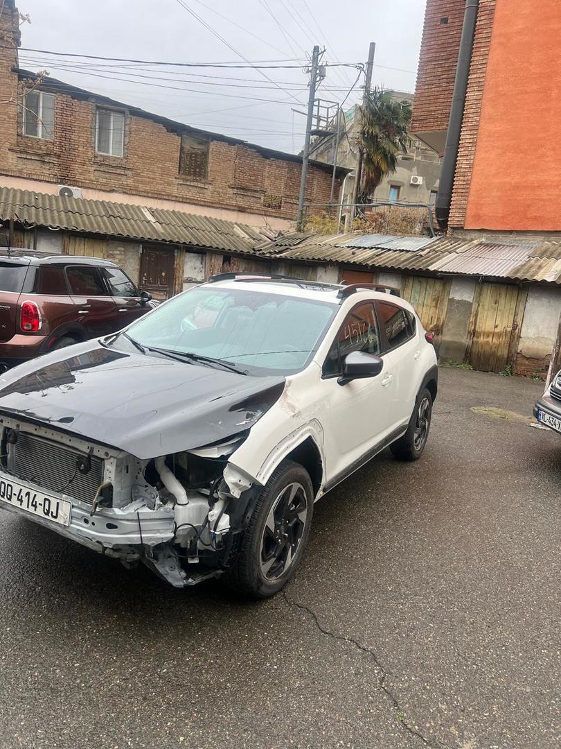 Subaru XV Crosstrek Premium 2024 — photo 2