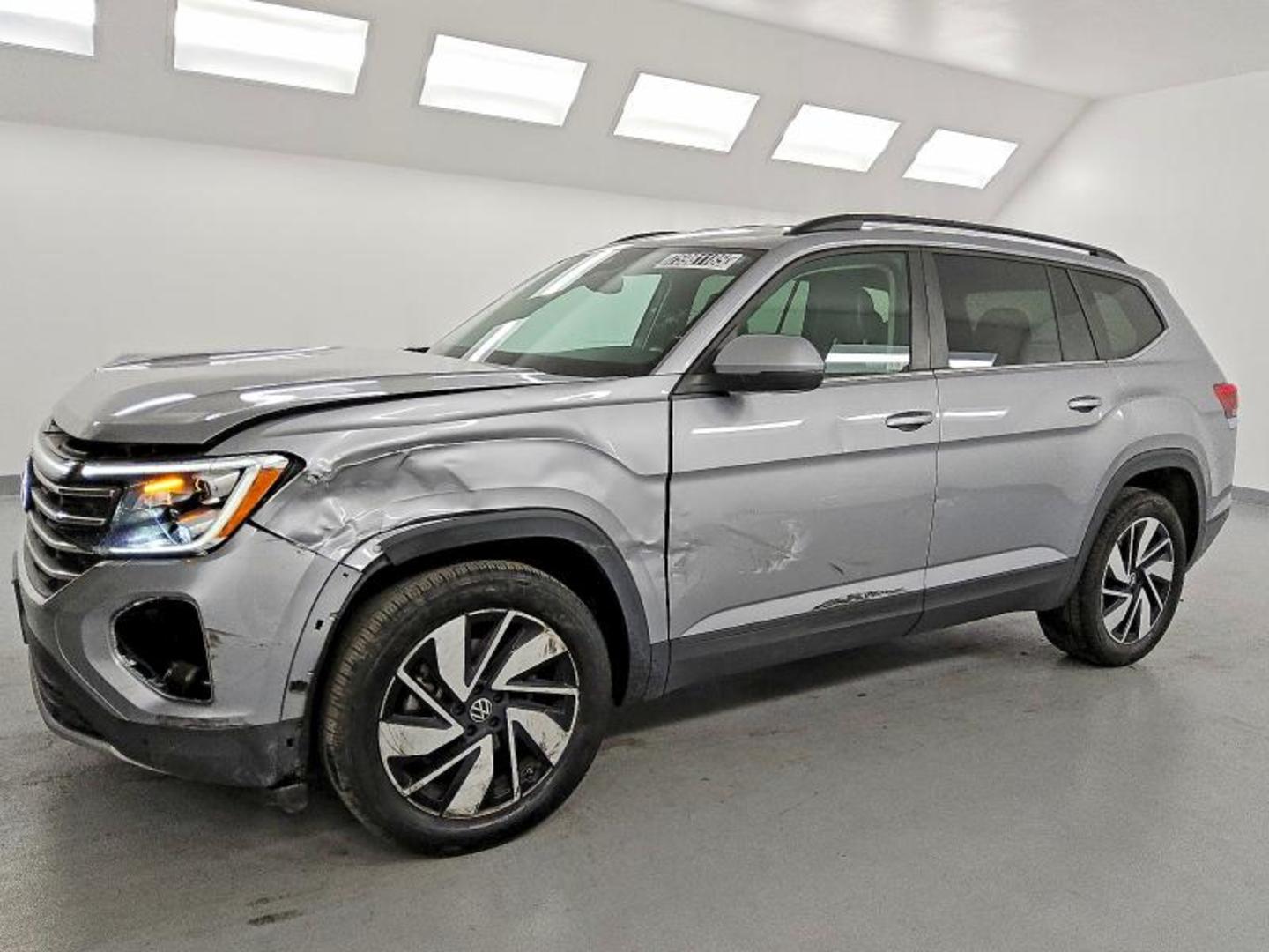 Volkswagen Atlas 2025 — photo 2