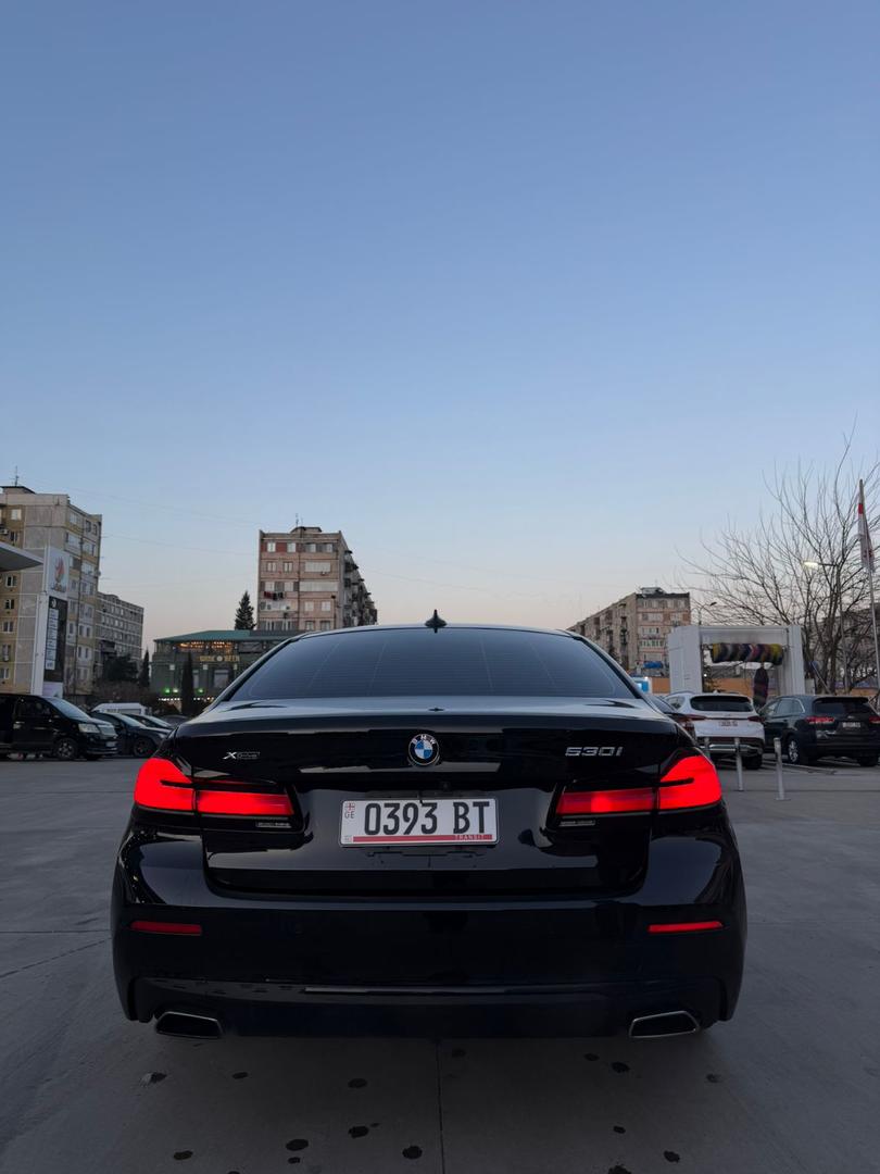 BMW 530 2020 — photo 2