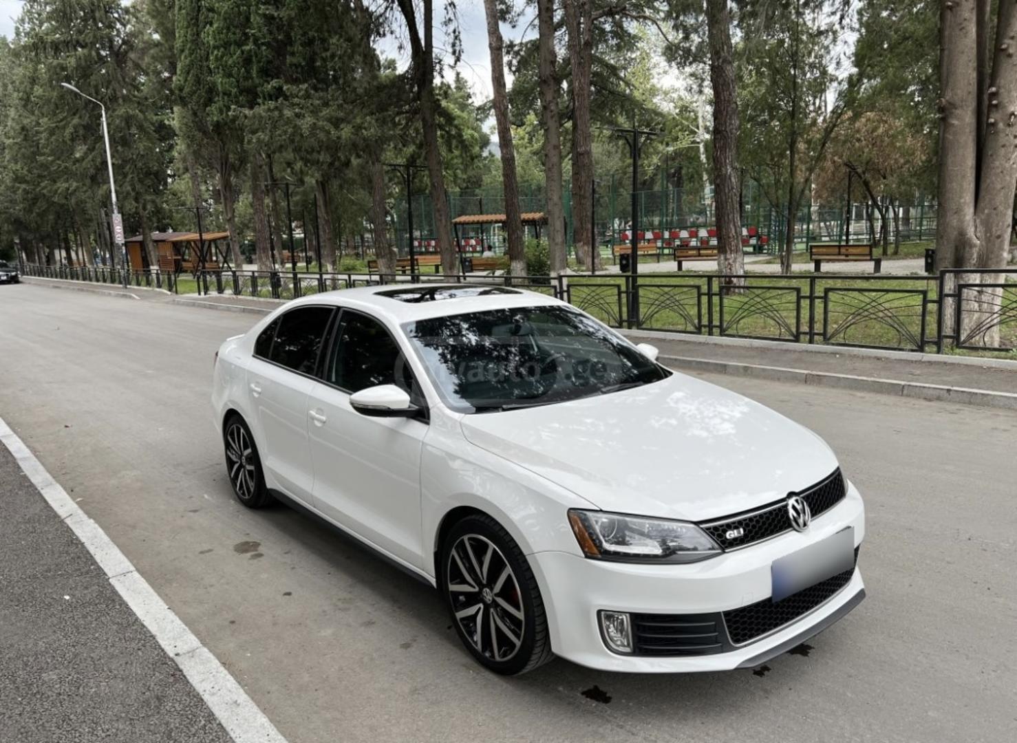 Volkswagen Jetta GLI