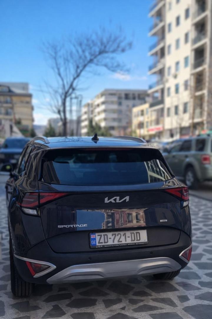 Kia Sportage 2025 — photo 2