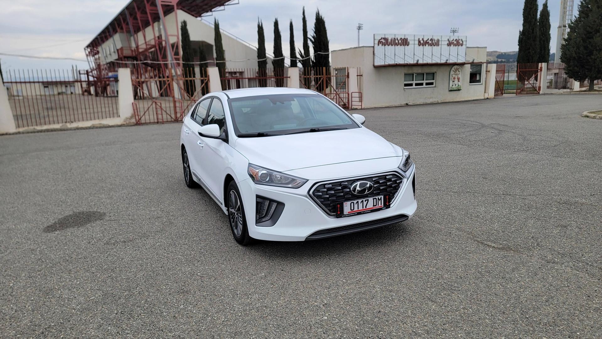 Hyundai Ioniq