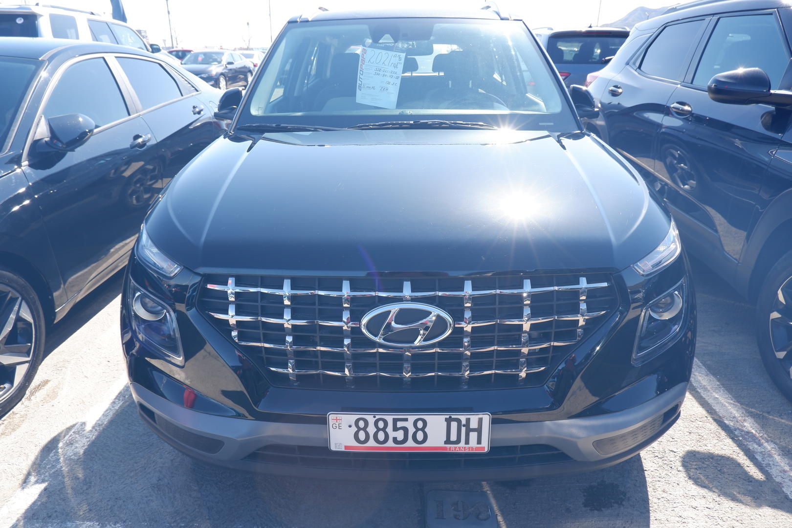 Hyundai Venue 2021 — photo 2