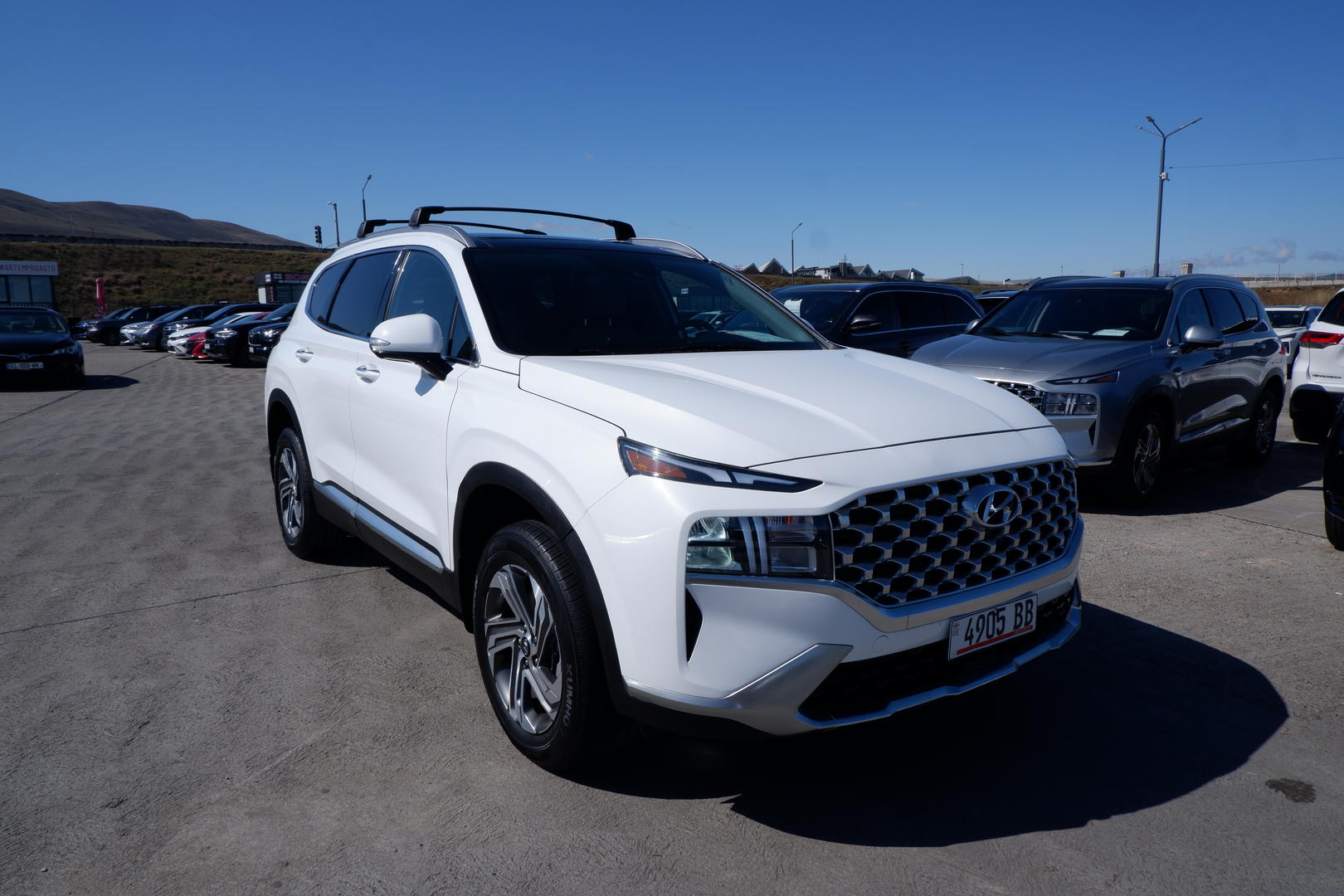 Hyundai Santa Fe 2023 — photo 2