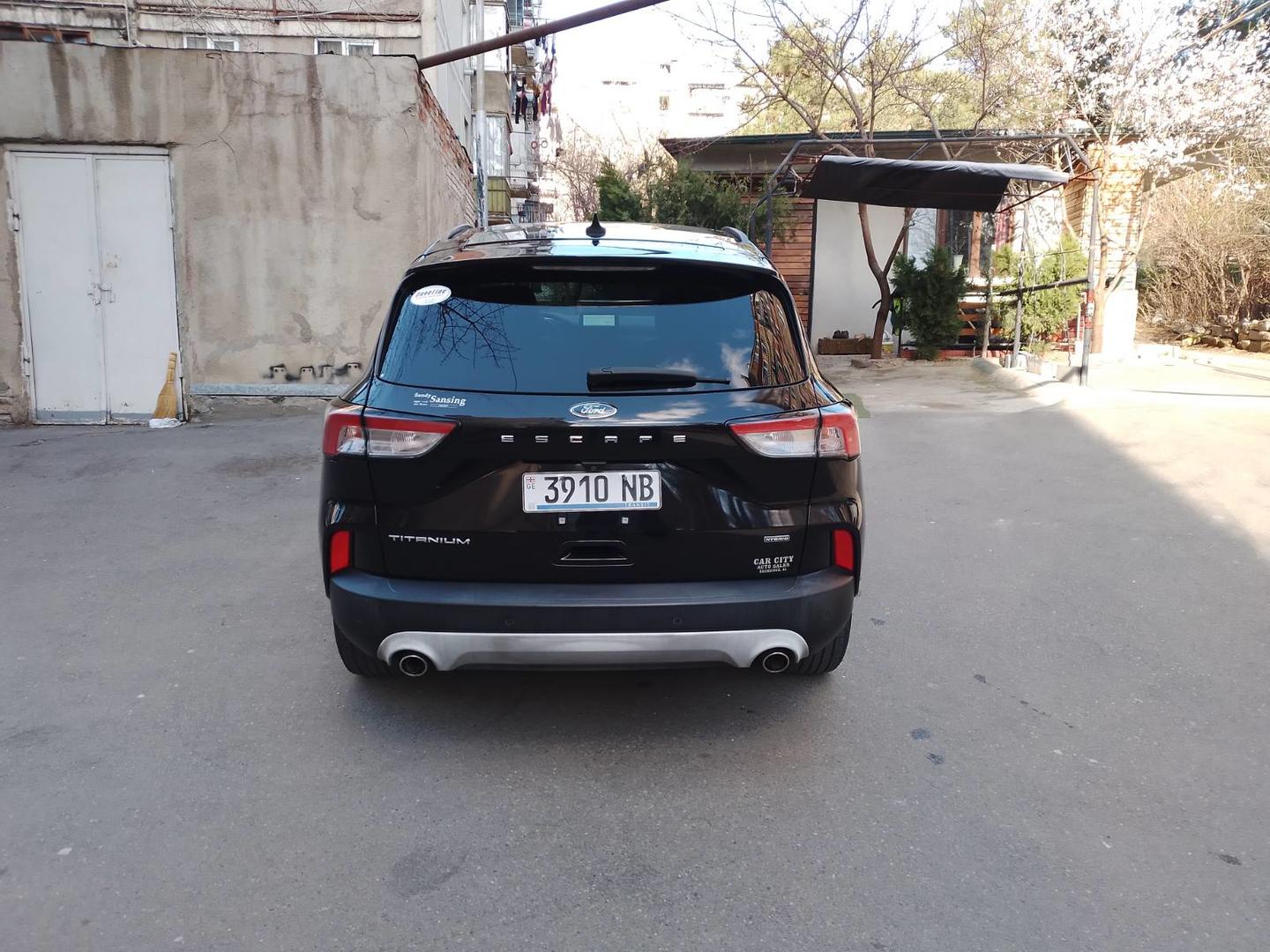 Ford Escape 2020 — photo 2