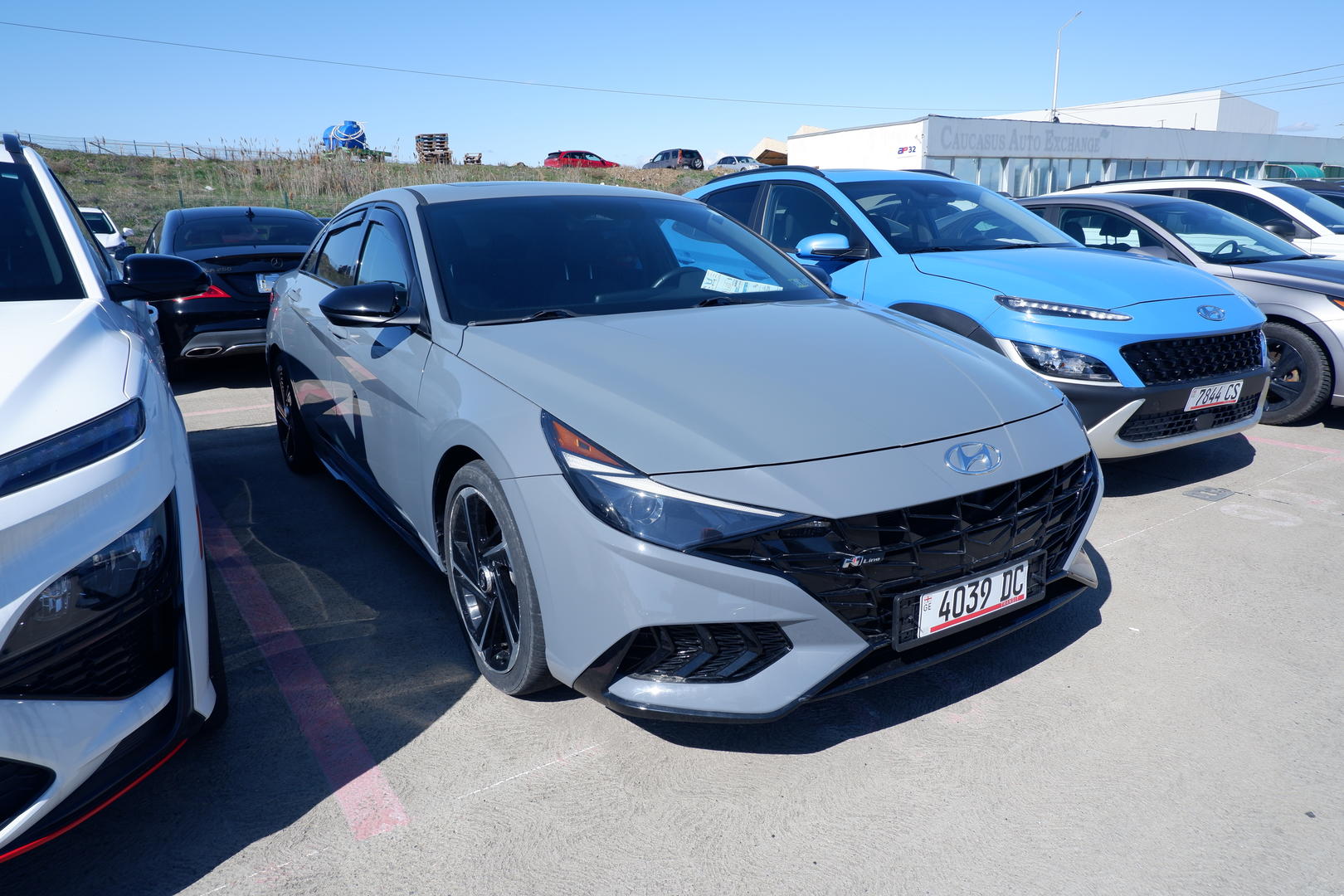 Hyundai Elantra 2021 — photo 2