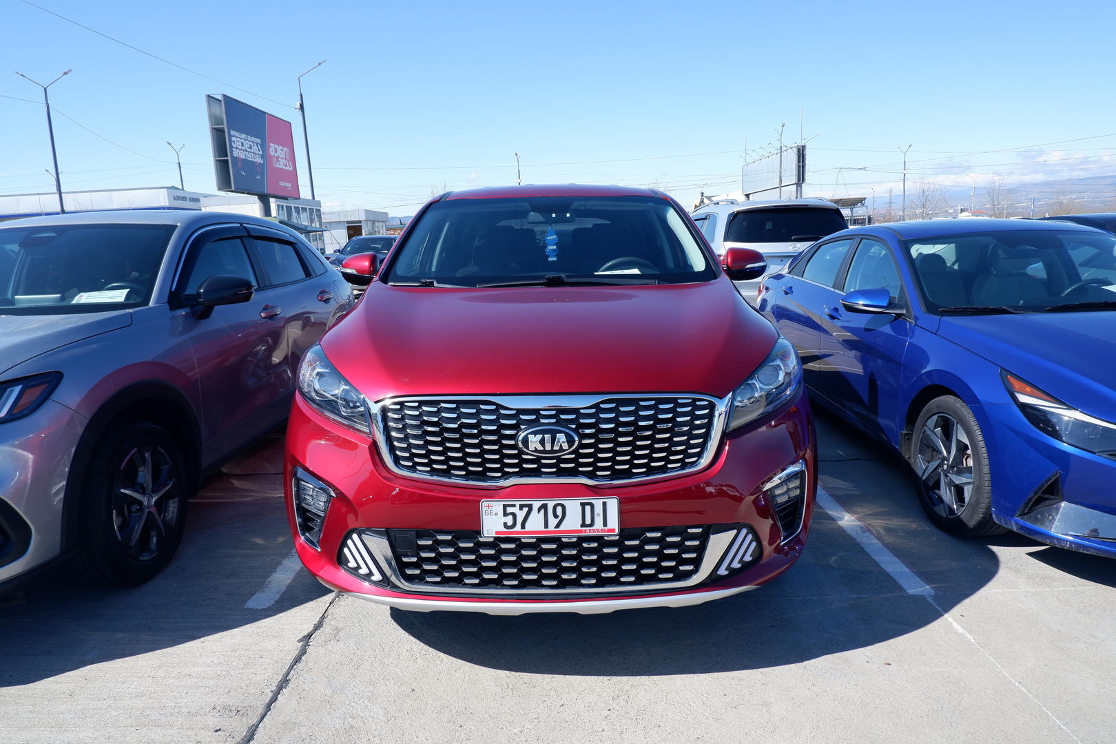 Kia Sorento 2019 — photo 2