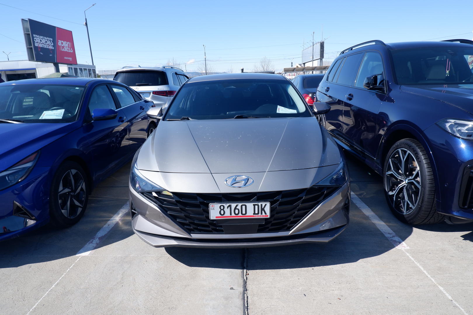 Hyundai Elantra 2022 — photo 2
