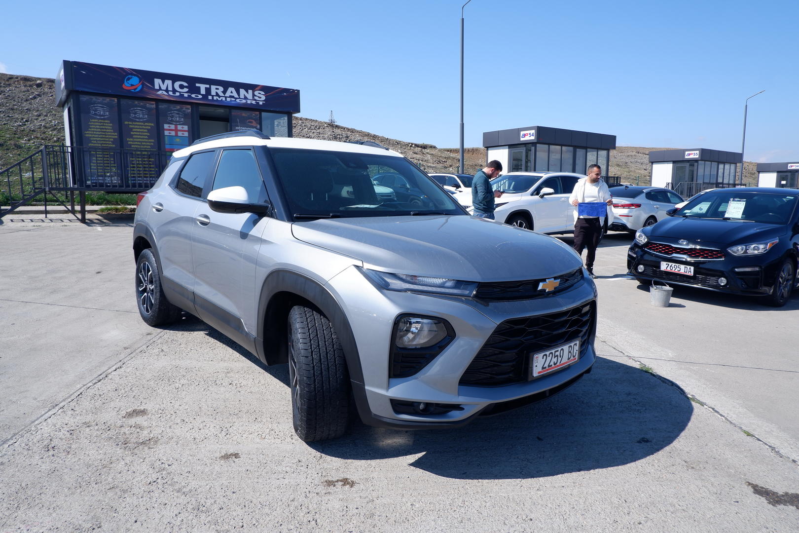 Chevrolet Trailblazer 2022 — photo 2