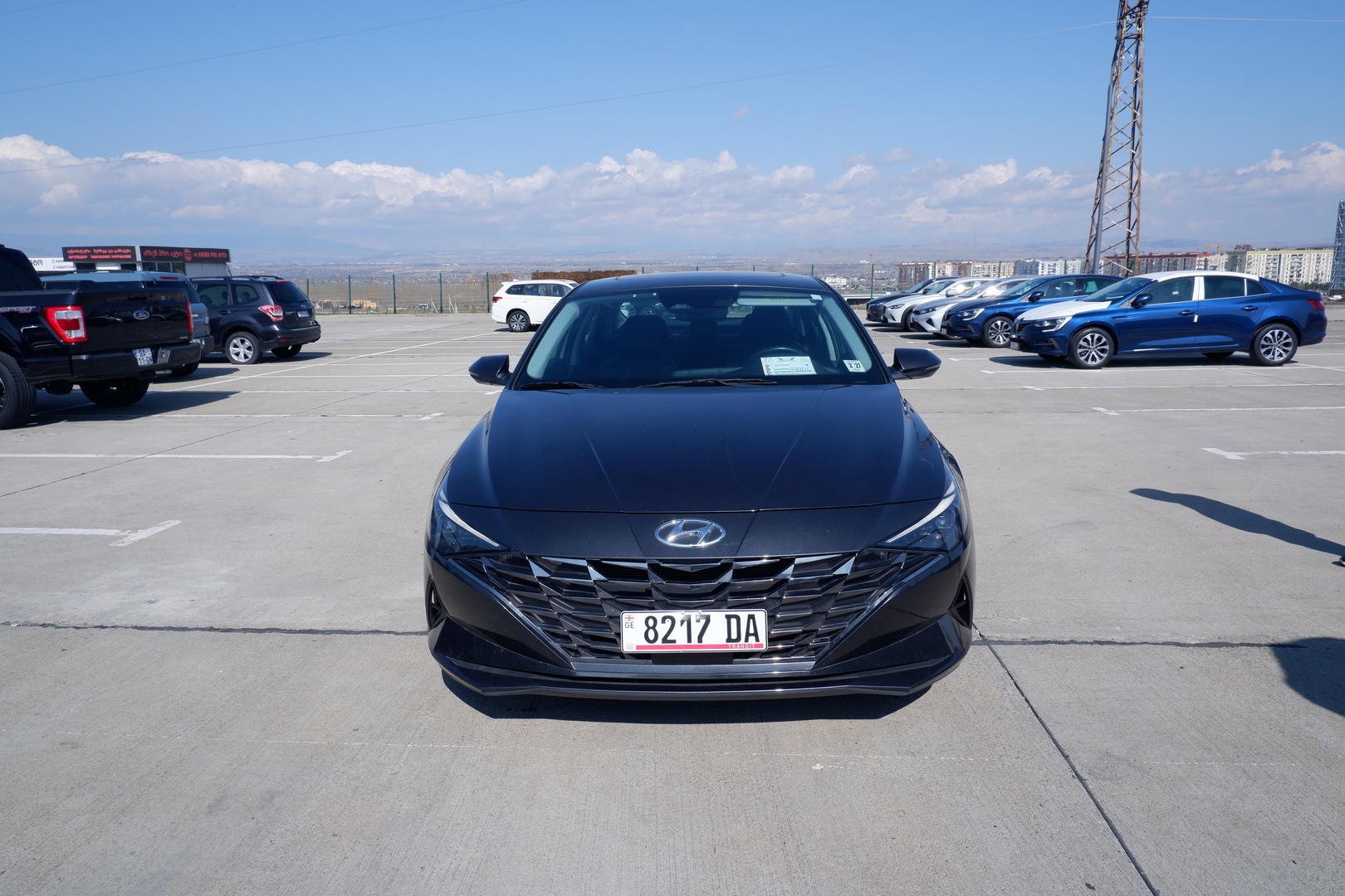 Hyundai Elantra 2022 — photo 2