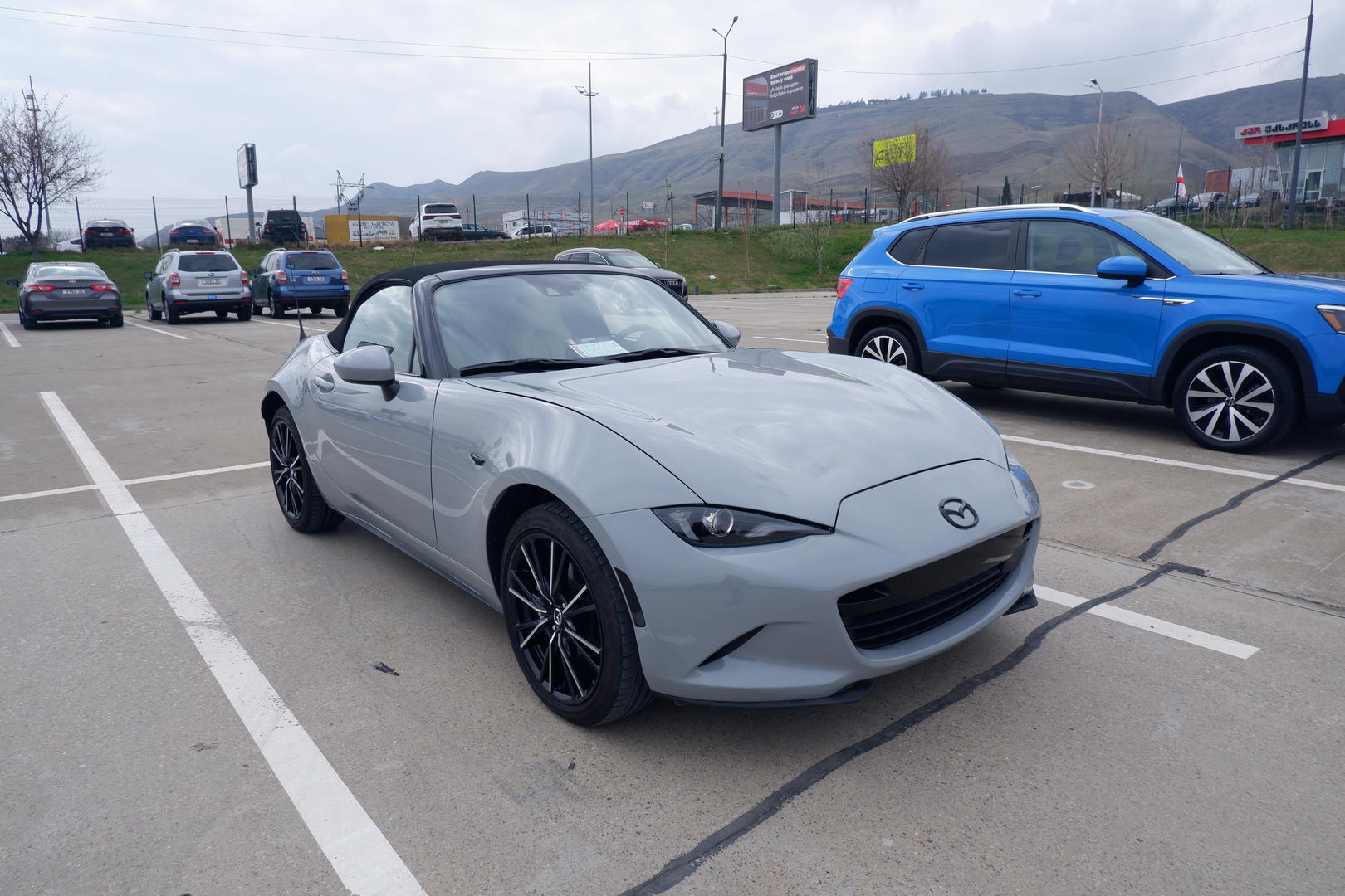 Mazda MX-5 2024 — photo 2