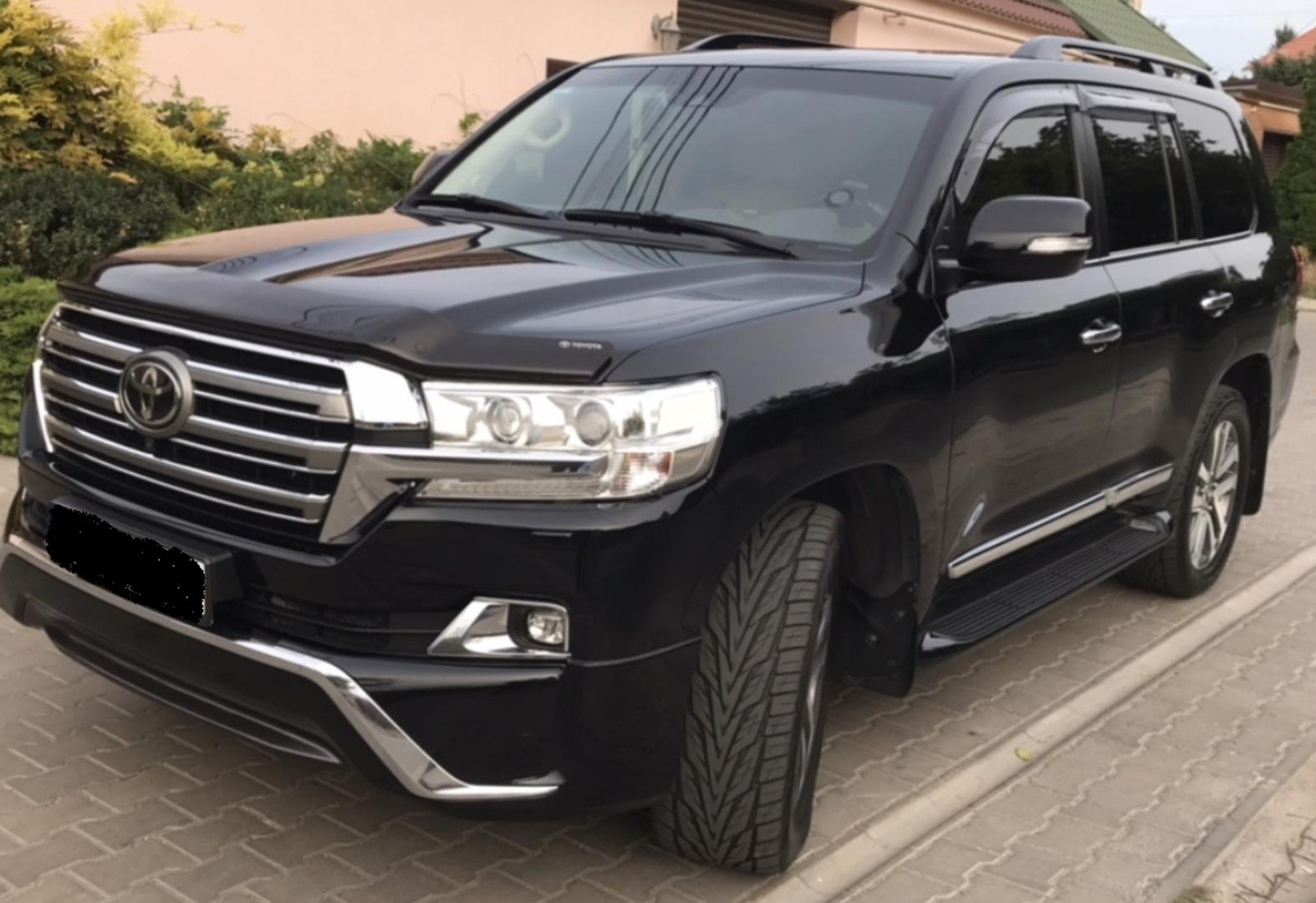 Toyota Land Cruiser 200 2017 — photo 2
