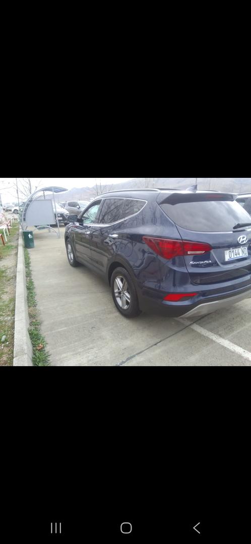 Hyundai Santa Fe 2017 — photo 2