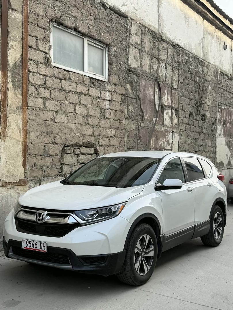 Honda CR-V 2018 — photo 2