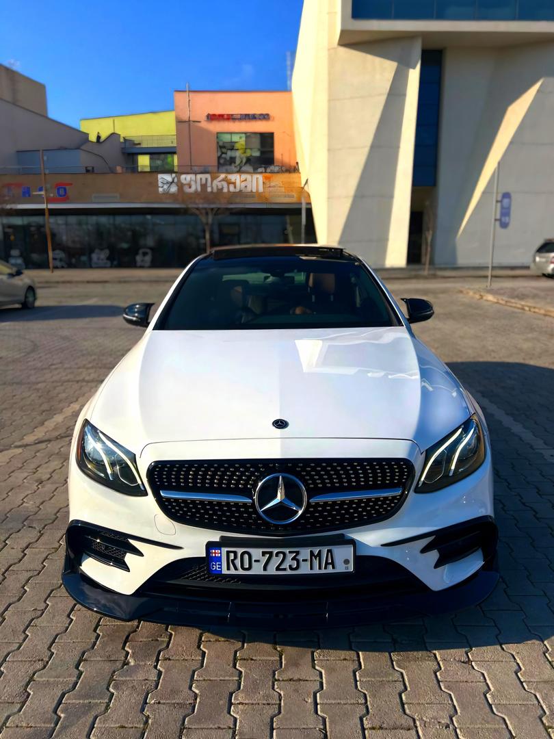 Mercedes-Benz E 300 2017 — photo 2