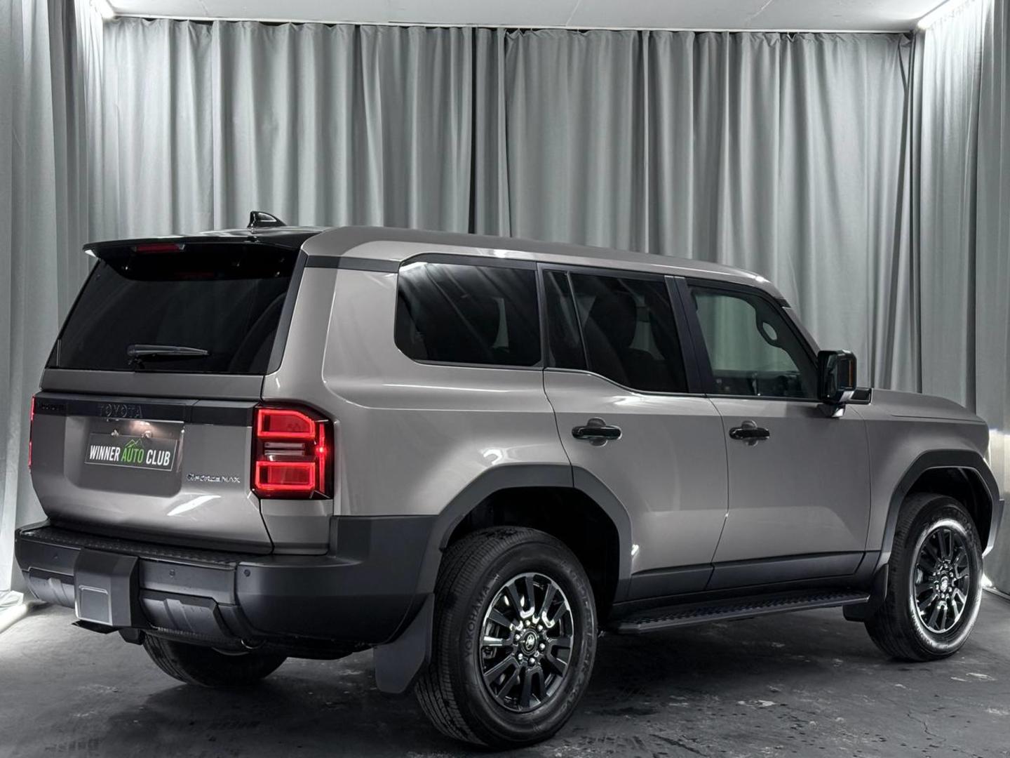Toyota Land Cruiser Prado 2024 — photo 2