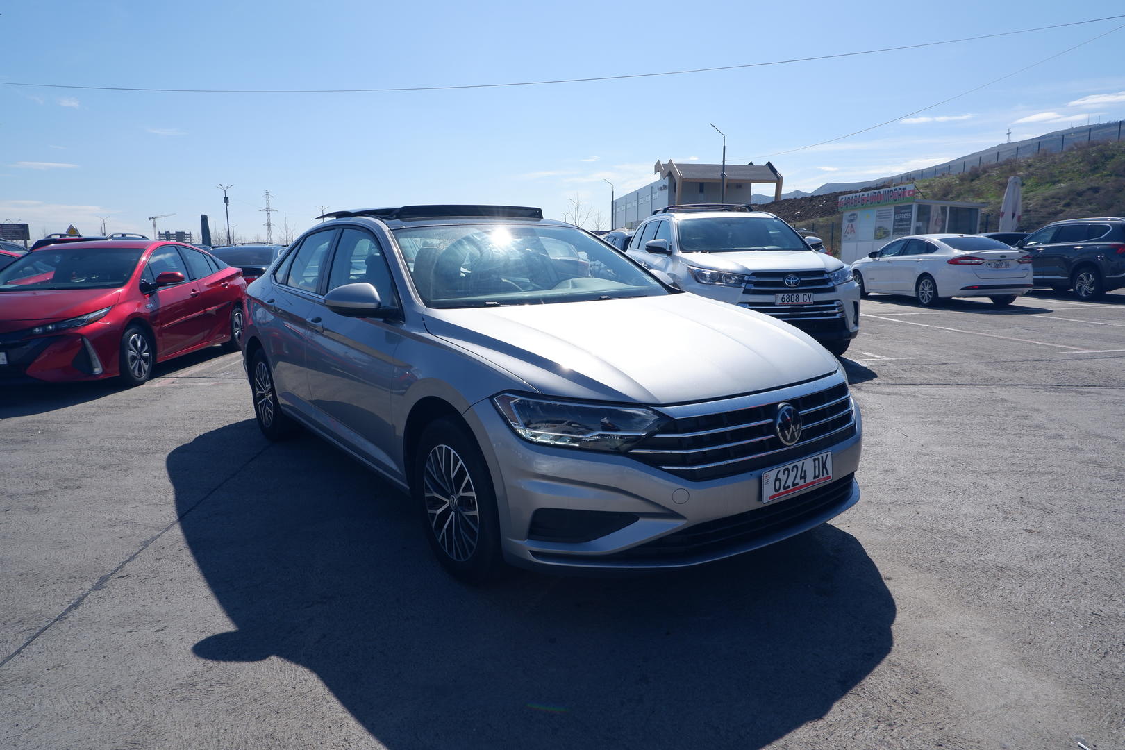 Volkswagen Jetta 2021 — photo 2
