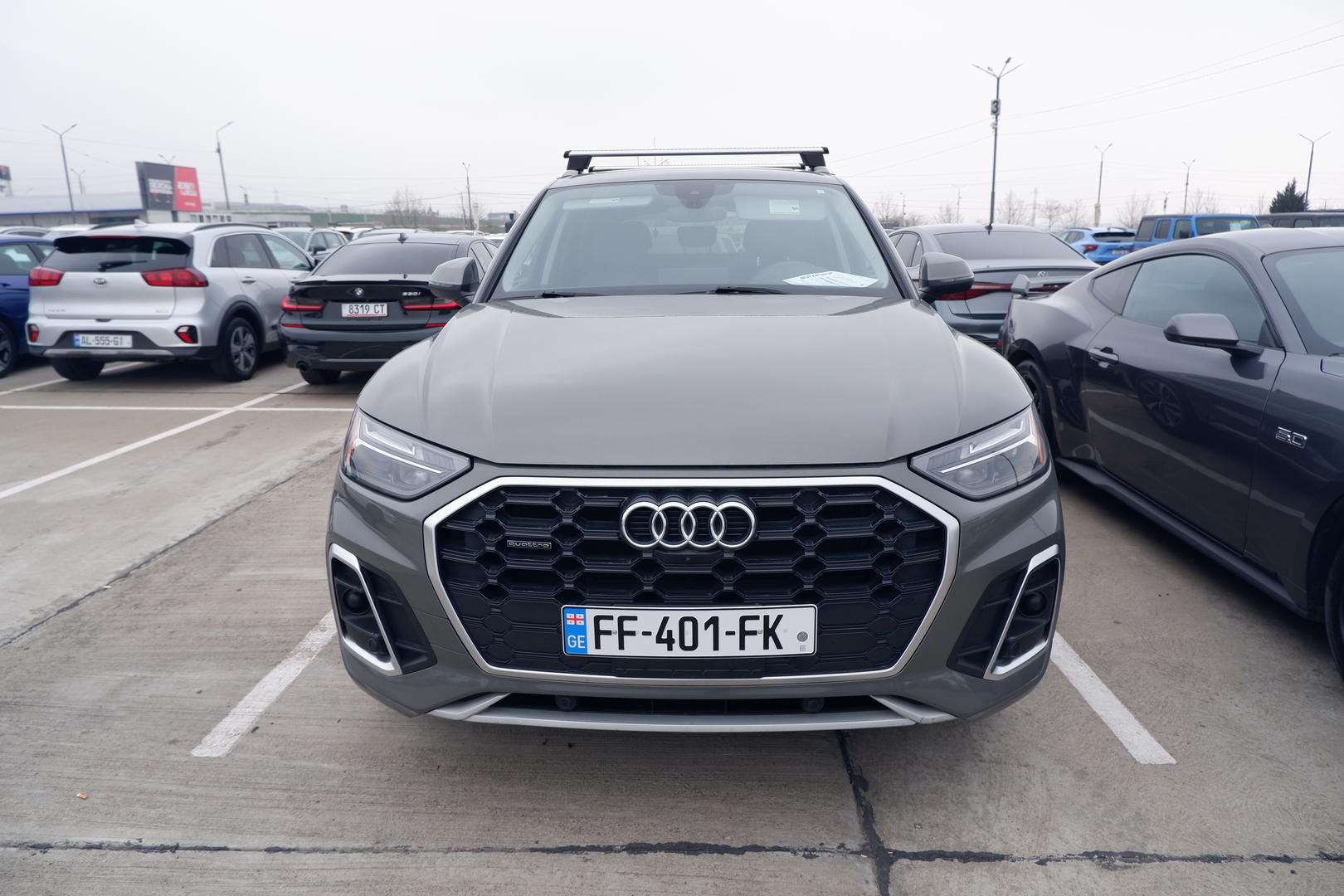 Audi Q5 2022 — photo 2