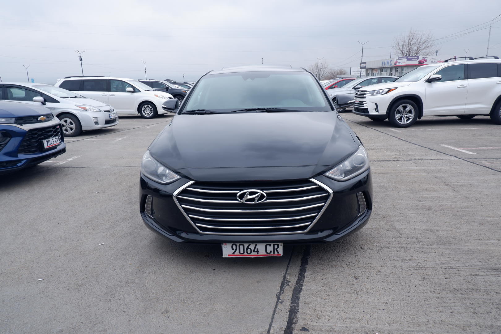 Hyundai Elantra 2016 — photo 2