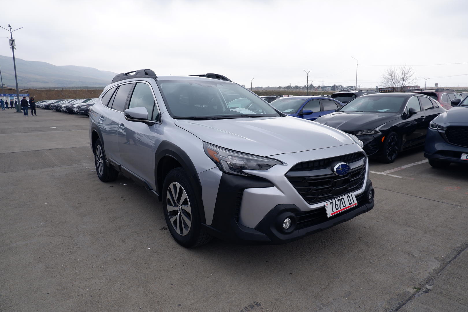 Subaru Outback 2024 — photo 2