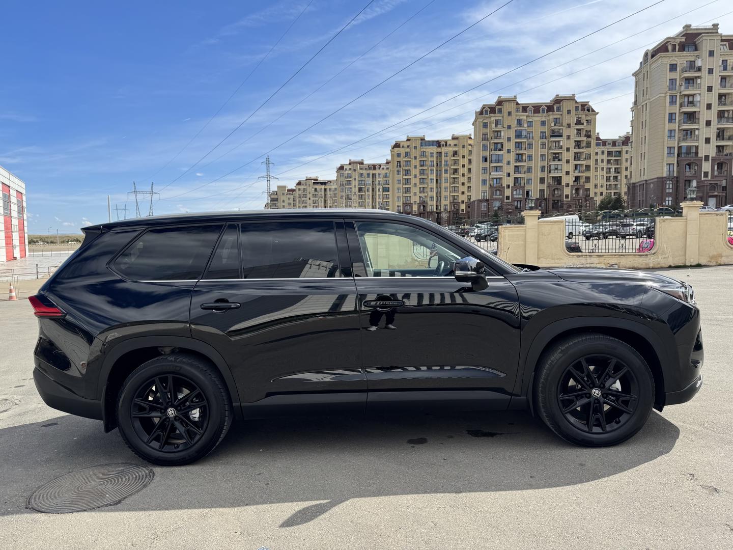 Toyota grand highlander 2023 — photo 2
