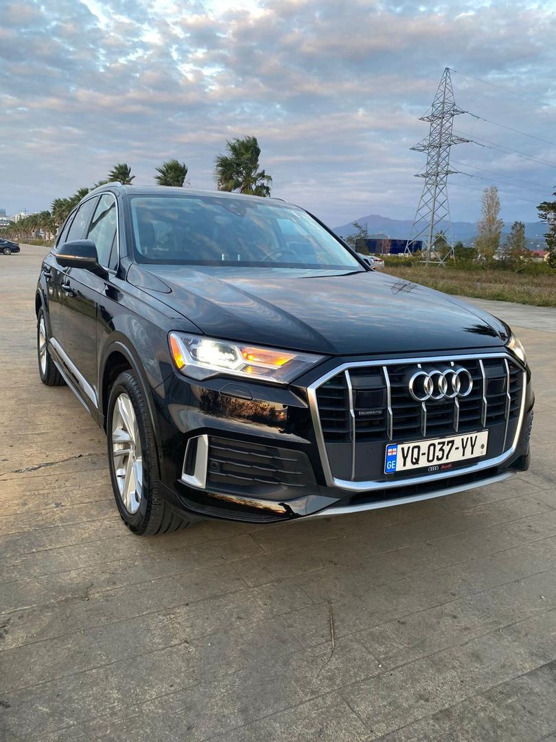 Audi Q7