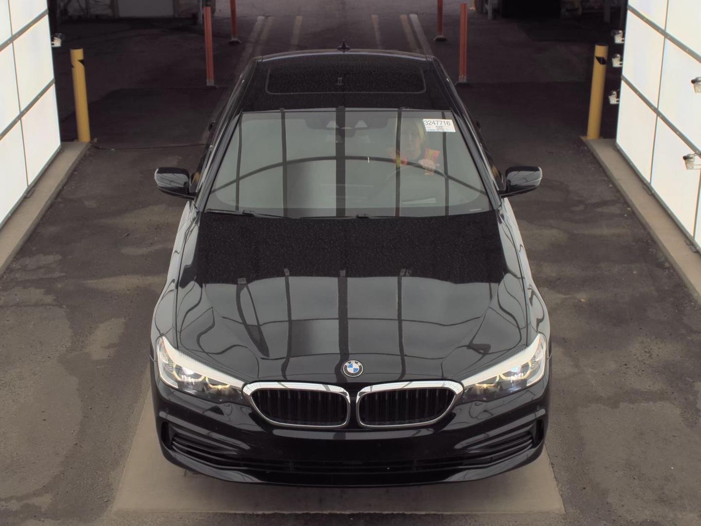 BMW 530 2020 — photo 2