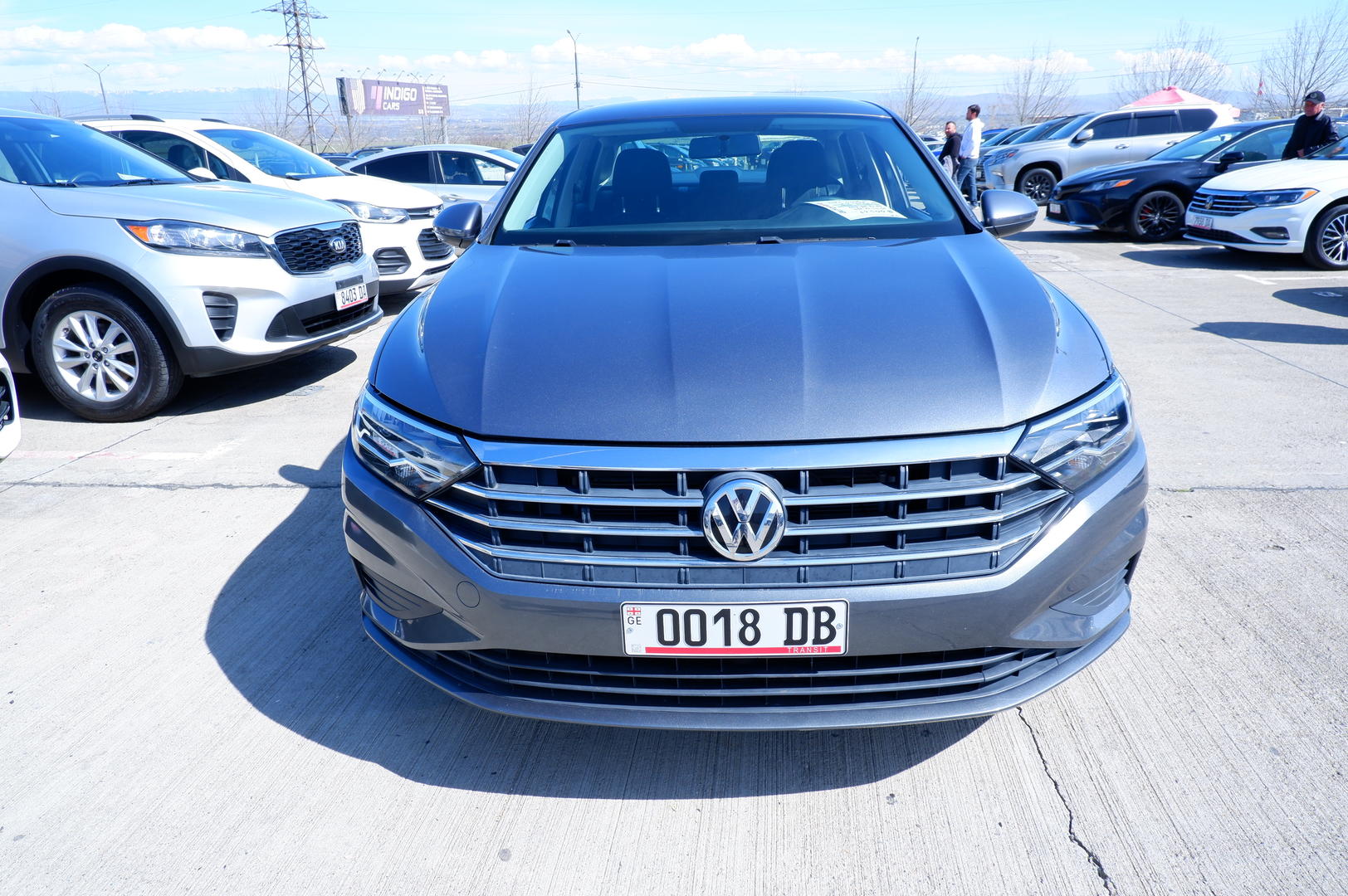 Volkswagen Jetta 2021 — photo 2