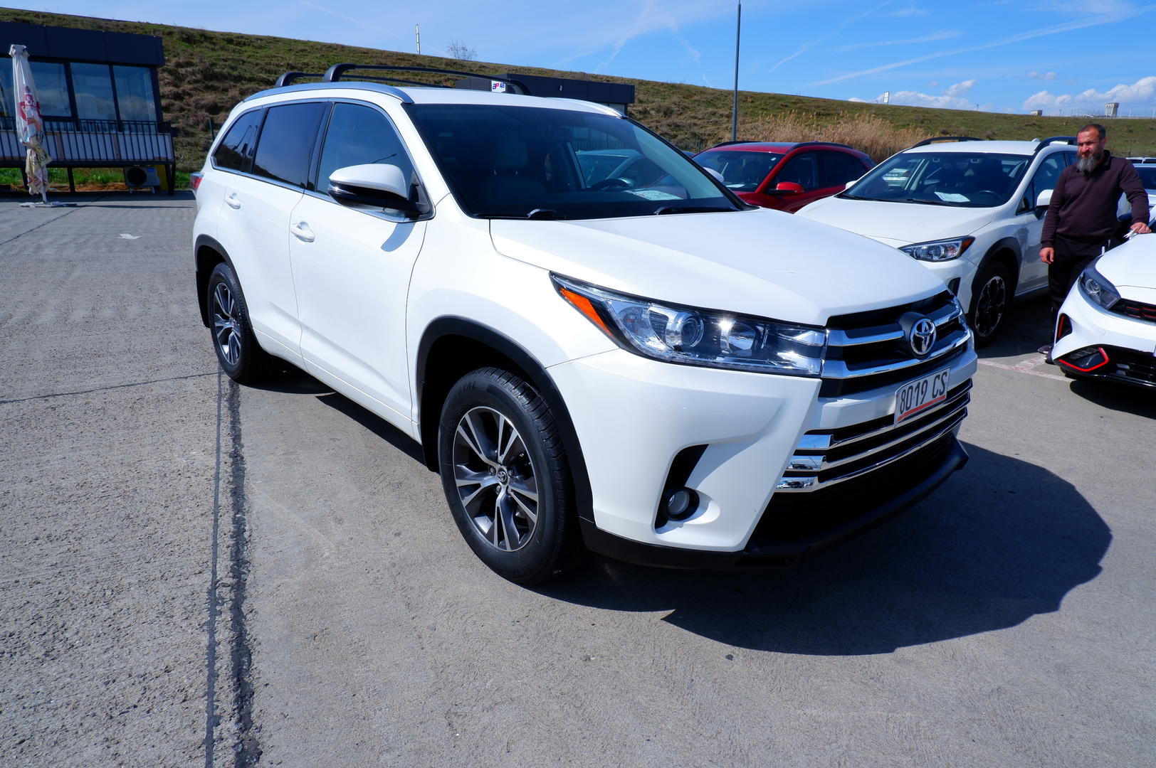 Toyota Highlander 2016 — photo 2