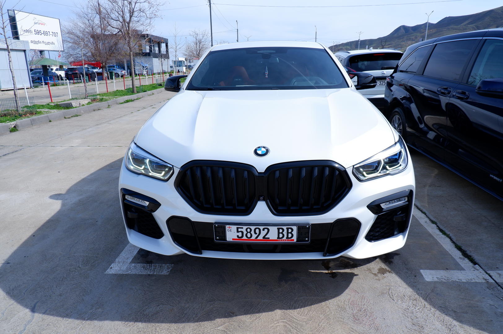 BMW X6 2021 — photo 2
