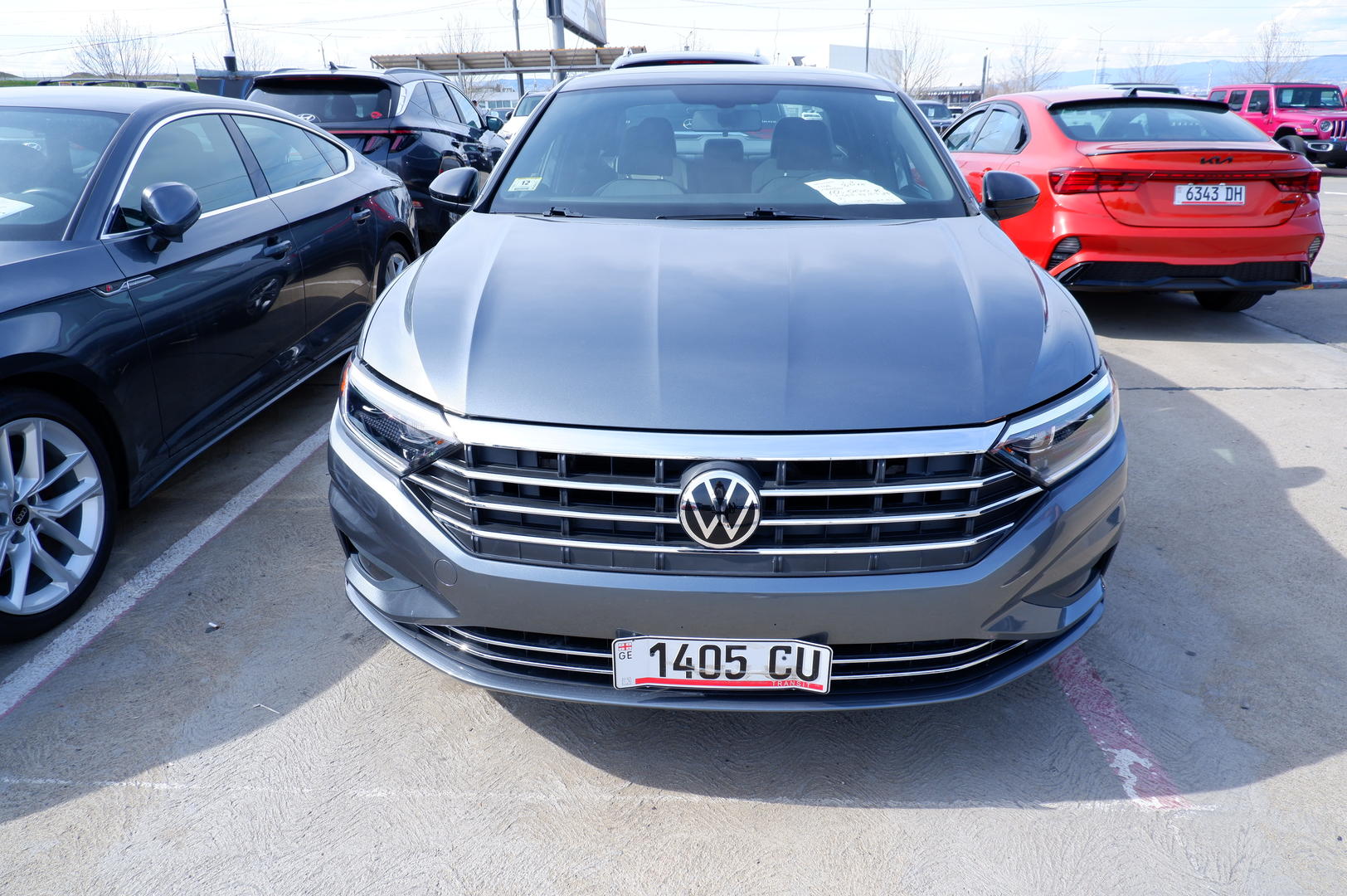 Volkswagen Jetta 2018 — photo 2