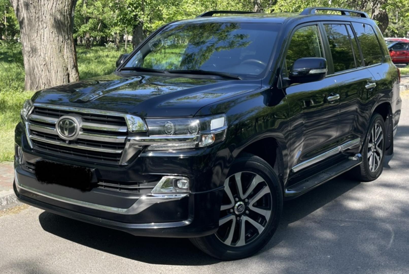 Toyota Land Cruiser 200 2019 — photo 2