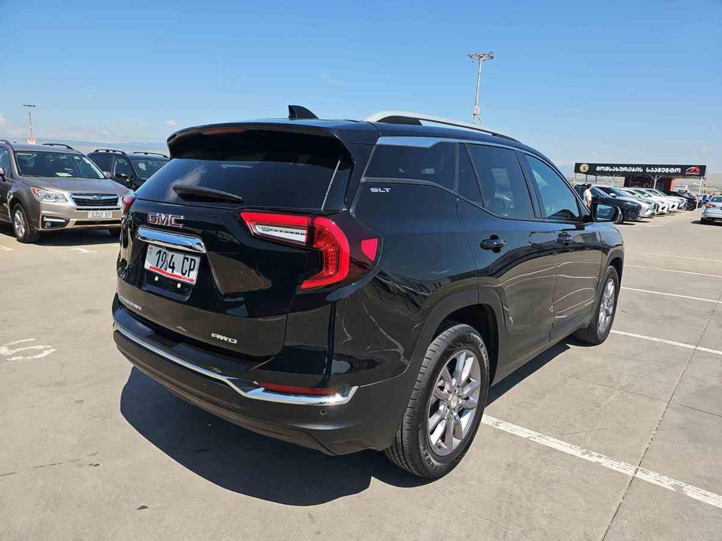 Chevrolet Equinox 2022 — photo 2