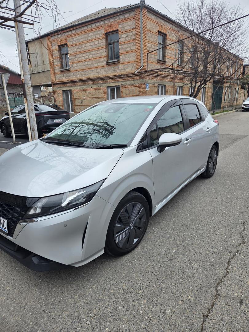 Nissan Note 2021 — photo 2