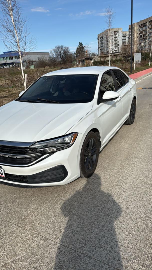 Volkswagen Jetta 2022 — photo 2