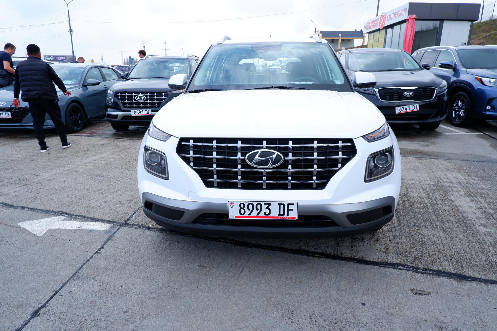 Hyundai Venue 2022 — photo 2