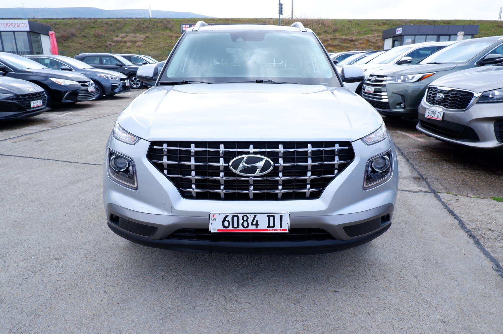 Hyundai Venue 2021 — photo 2
