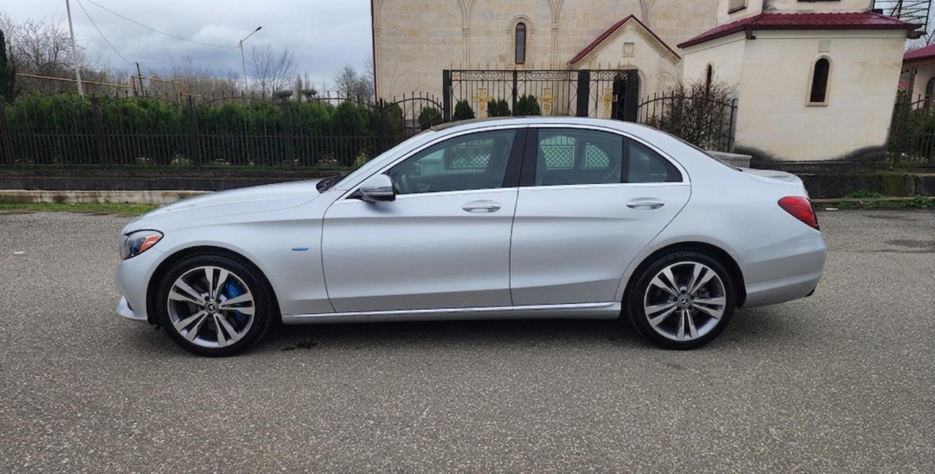 Mercedes-Benz C 300