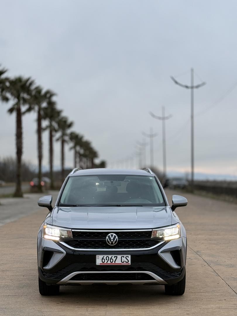 Volkswagen Taos 2022 — photo 2
