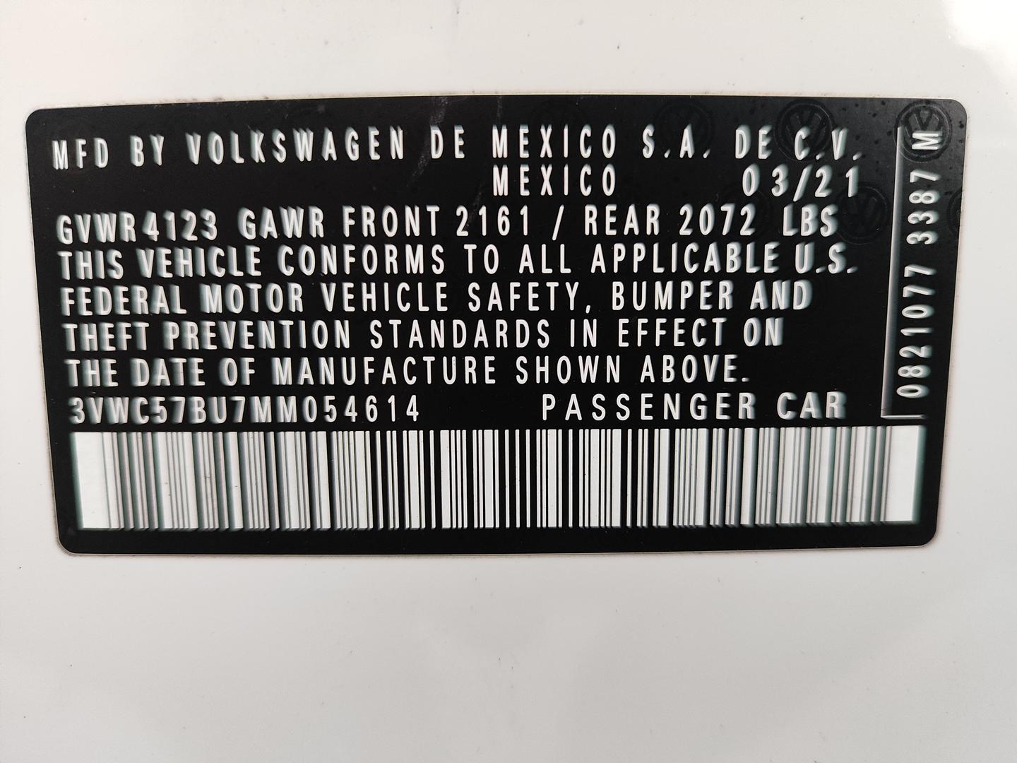 Volkswagen Jetta 2021 — photo 2