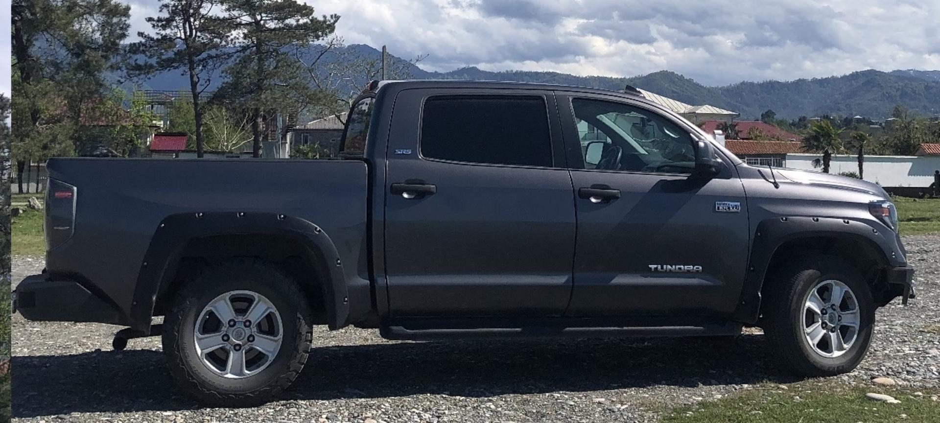 Toyota Tundra 2016 — photo 2