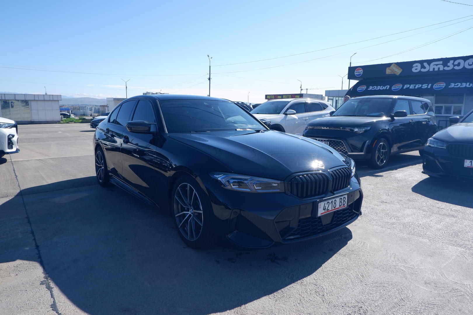 BMW 330 2020 — photo 2