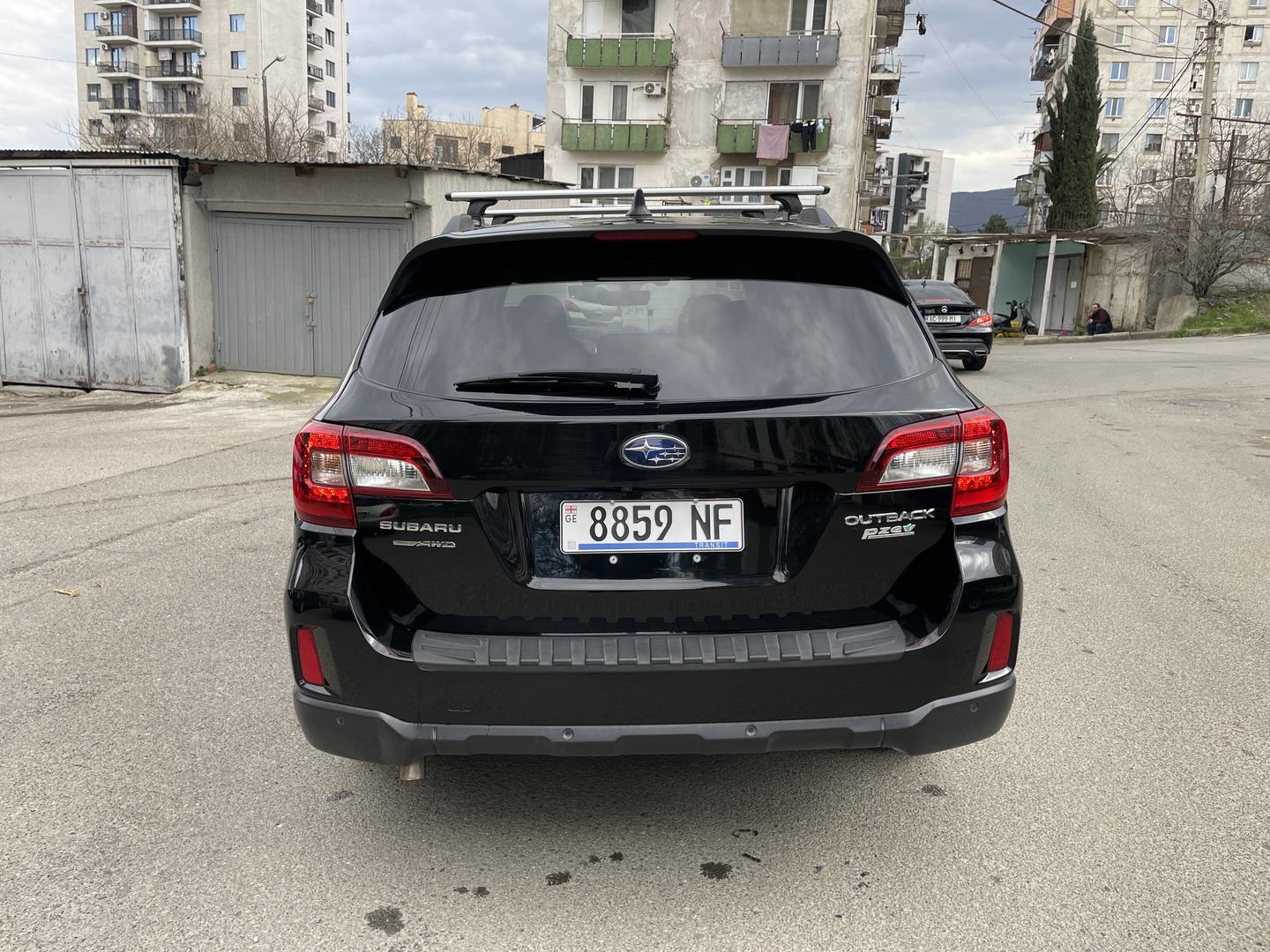 Subaru Outback 2017 — photo 2