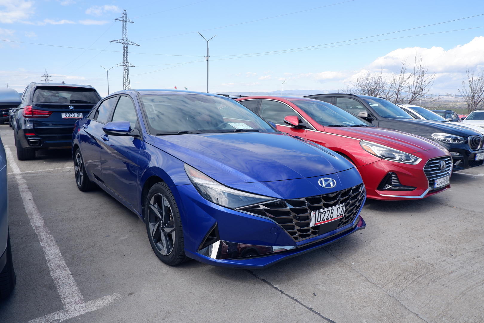 Hyundai Elantra 2022 — photo 2