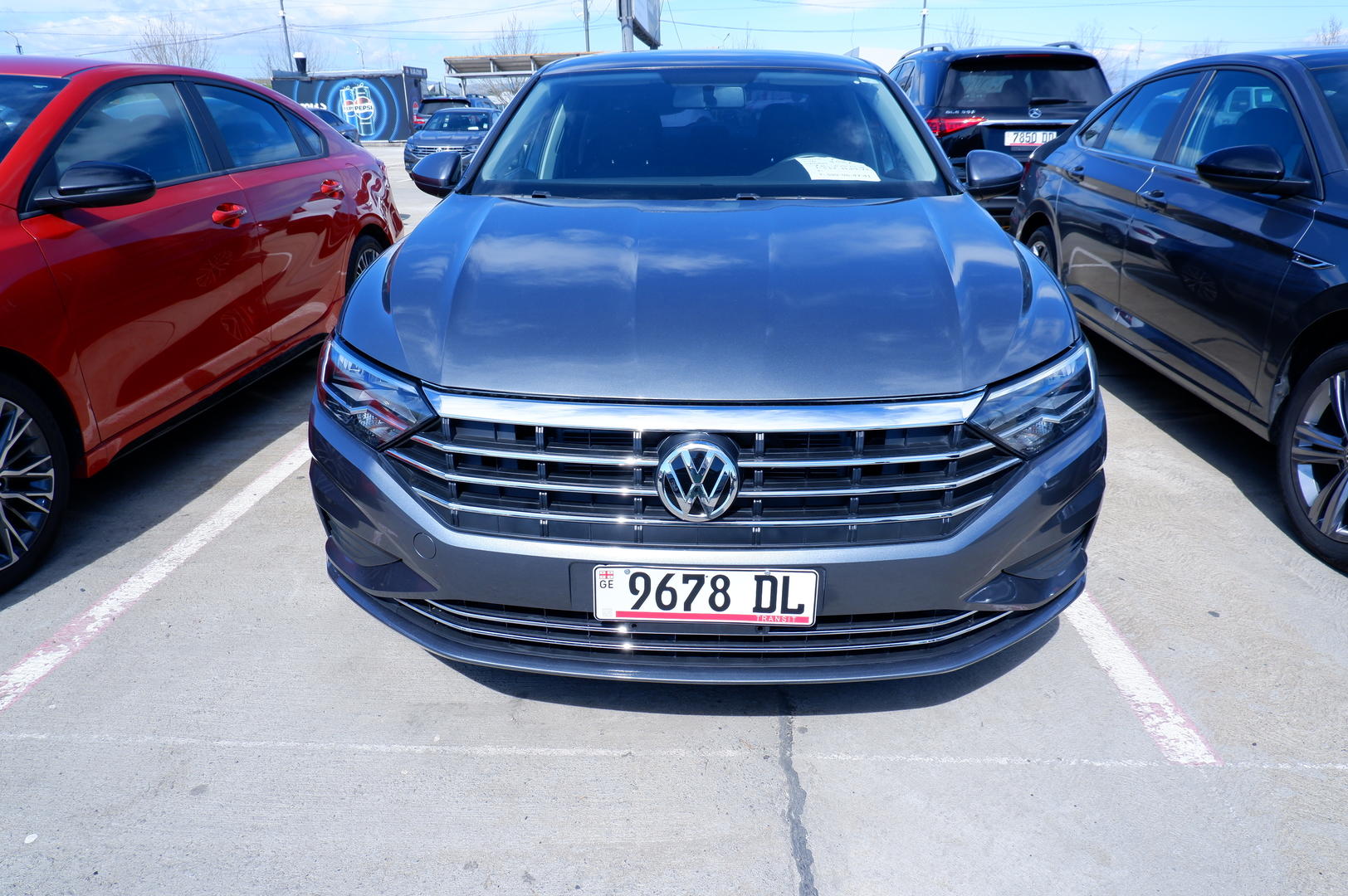 Volkswagen Jetta 2021 — photo 2